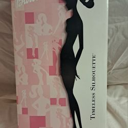 MATTEL TIMELESS SILHOUETTE BARBIE 2000 SPECIAL EDITION  