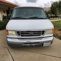2006 Ford E-150