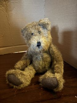 Vintage The Boyds Collection (TBC Ltd 1985-95)  J B Bean Series  Plush Brown Bear- 5 Way Jointed Movement  Nice Condition   $12 