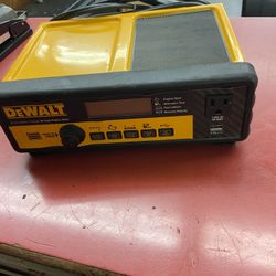 Dewalt Battery Charger