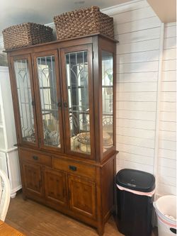 China hutch