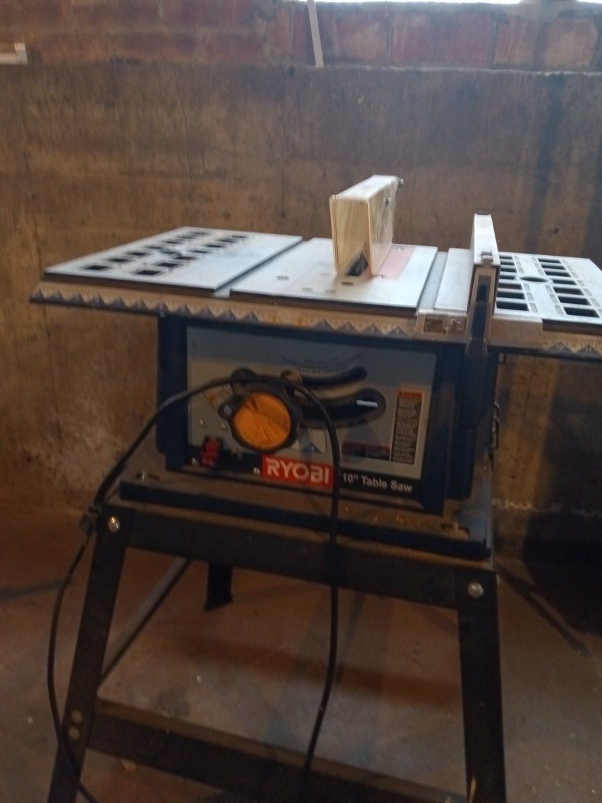Ryobi 10 Inch Table Saw P