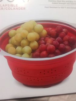 Wolfgang Puck Collapsible Strainer/Colander