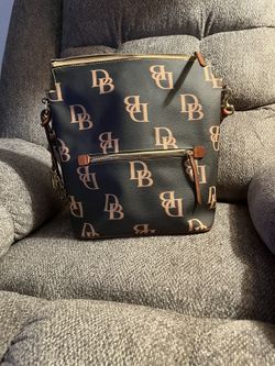 Black Dooney & Bourke Shoulder Bag