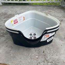 New    2  Litter Boxes
