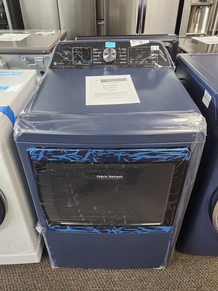 Profile 7.3 cu. ft. Smart Electric Dryer in
Sapphire Blue with Fabric Refresh, Sanitize
Steam, ENERGY STAR