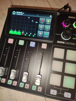 Rodecaster duo