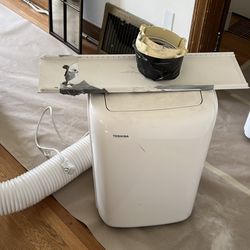 Free working portable AC unit