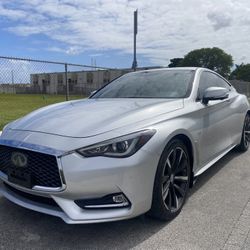 2017 Infiniti Q60 