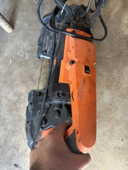 Band-zaw (benso) Esta Casi Nuevo  $$75 Vara 