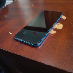 Moto g play (XT2413V)