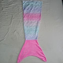 Mermaid Tail Blanket