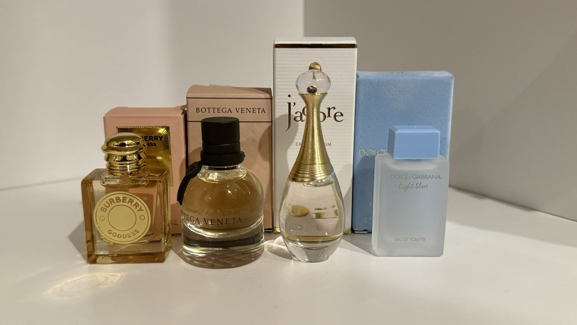 Lot Of 4 Mini Perfumes