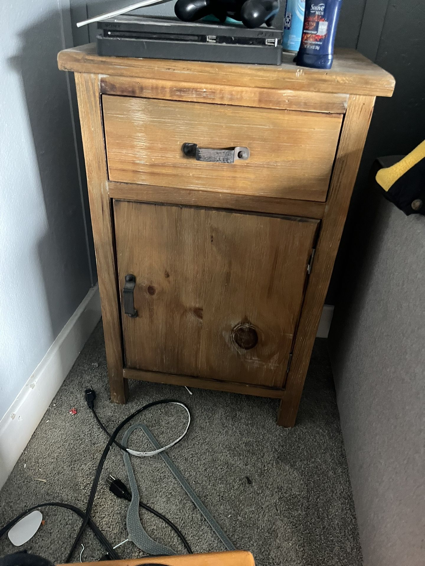 Nightstand, end table, solid wood, antique dish