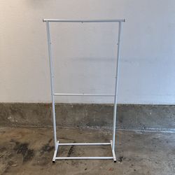 Metal Clothes Rack