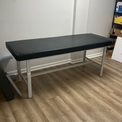 Madical Exam Table
