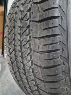 Bridgestone Dueler 275 /60R20