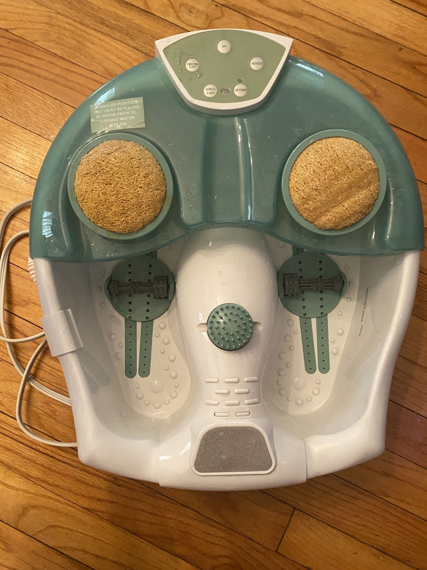 Conair Waterfall Pedicure Foot Spa