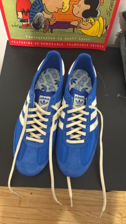 Blue woman adidas