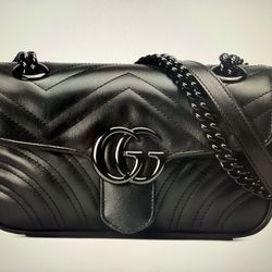 GG Marmont small shoulder bag