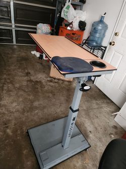 WiseLift Standing Desk/Overbed Table