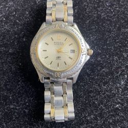 Fossil mens watch set at 7 inch wrist