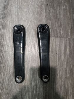 Praxis carbon crankset (ebike)