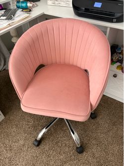 Pink Velvet Chair