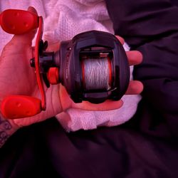 Black Max Bait Caster Reel
