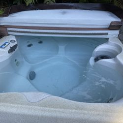 Jacuzzi Service