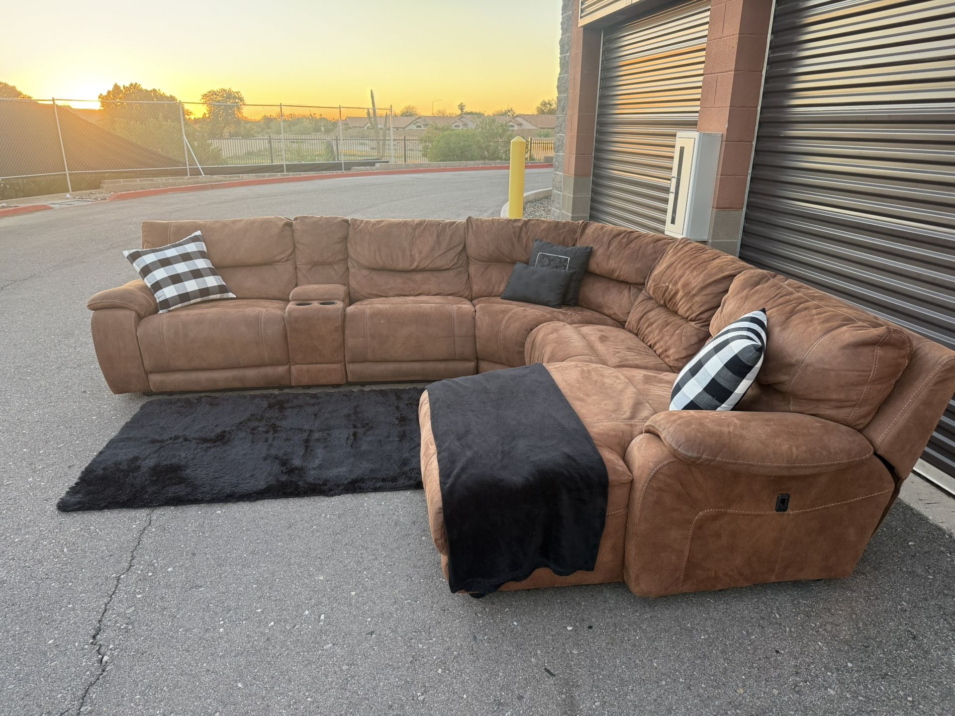 American Furniture Electric Reclining Couch/Sectional (Free Delivery)