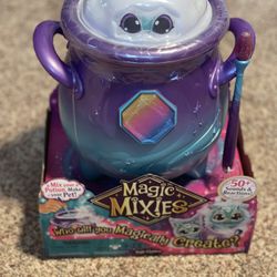 Magic Mixies Magical Misting Cauldron