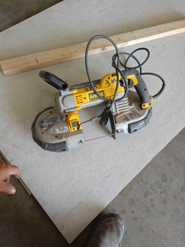 DeWalt Band Saw