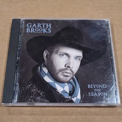 Garth Brooks "Beyond The Season" CD