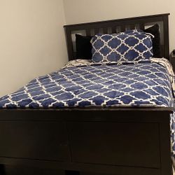 IKEA FULL bed frame + 4 bed Drawers + nightstand 