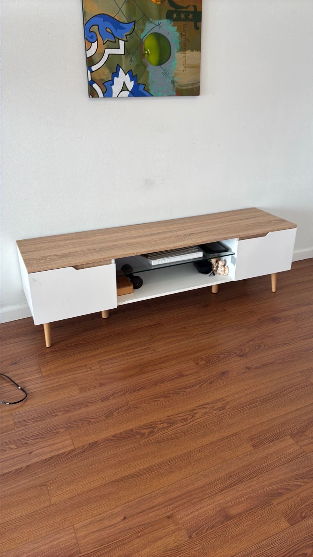 Tv stand