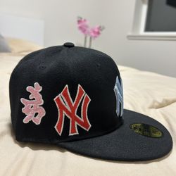 Supreme New York Yankees Kanji New Era Fitted Hat