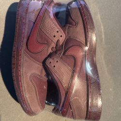 🔥 Nike SB Dunk Low City of Love Burgundy Crush 🍷❤️ Size 9.5 NEW ✨ SB 🔥