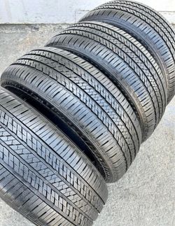 245/50/19 brigestone vendo un set de llantas usadas excelente condiciones de vida las 4 ✅🤩I am selling a set of used tires, all 4 in excellent living