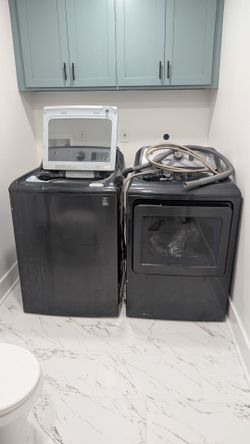 GE Washer/Dryer Set