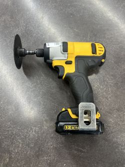 Dewalt 12v Impact Driver With Attachment 