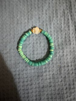 Turquoise Heishi Bead Bracelet with Shell Charm