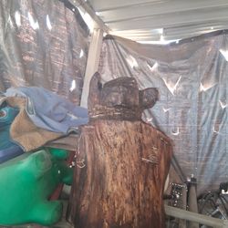 Chainsaw Carvings 