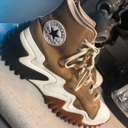 Converse Run Star Hike High Tops