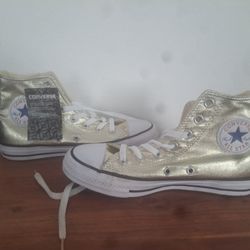 Converse Golden Shoes Nwt Size 7