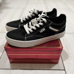 Women’s Vans 7.5