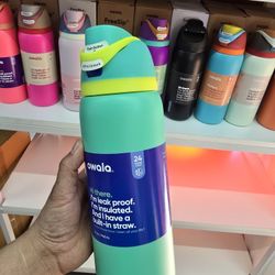 32oz Water bottle 
