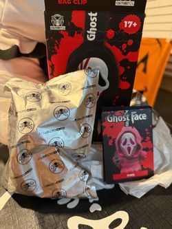 Ghost face Mystery Plush bag clip