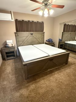 King Bedroom Set w/ Bed Frame, 2 Night Stands, and Adjustable Split King Mattress