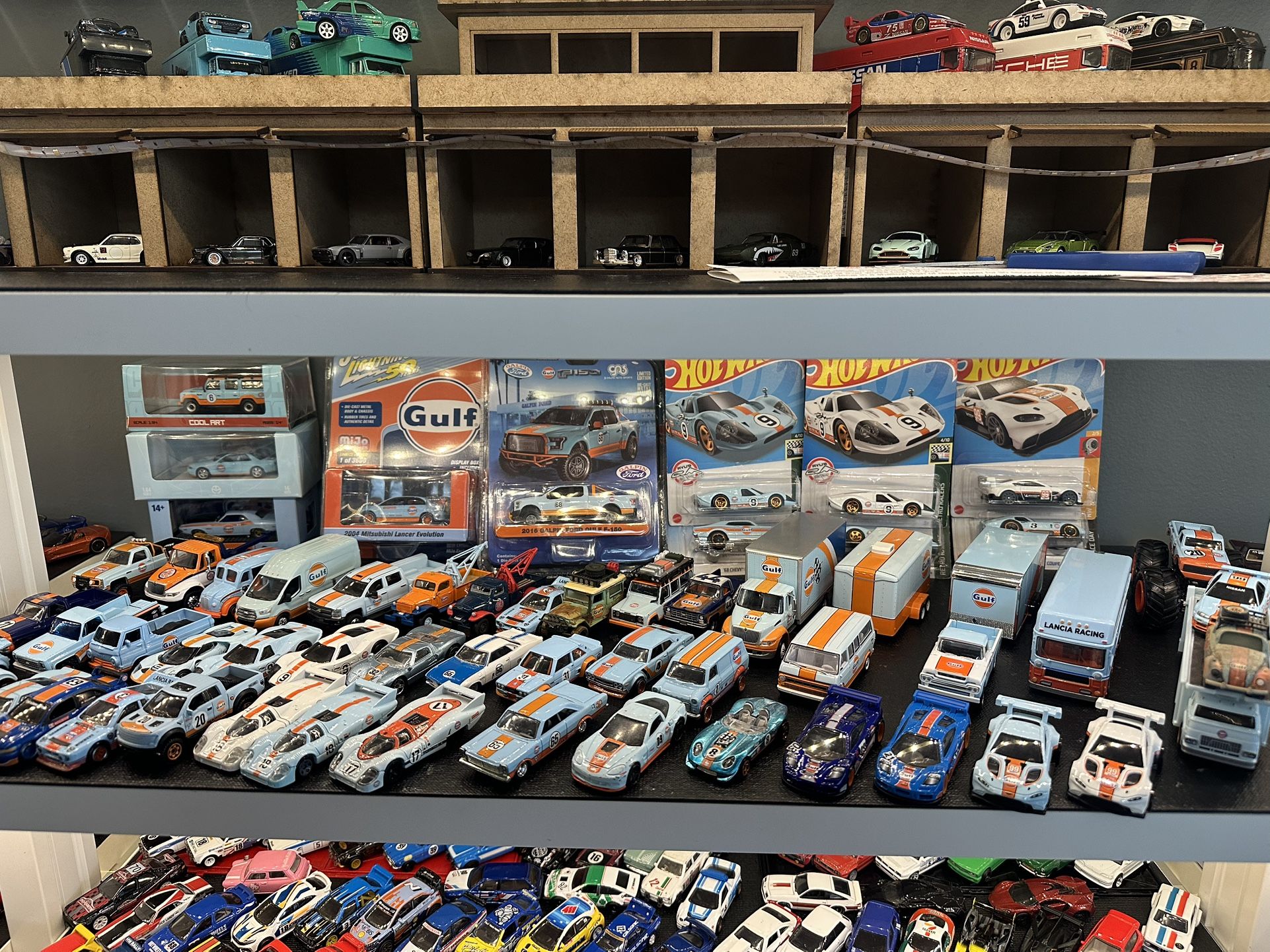 Hot Wheels (Gulf Collection-Looking For Offers )